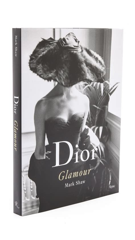 Dior Glamour: 1952